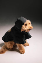 Bronze figures raincoat